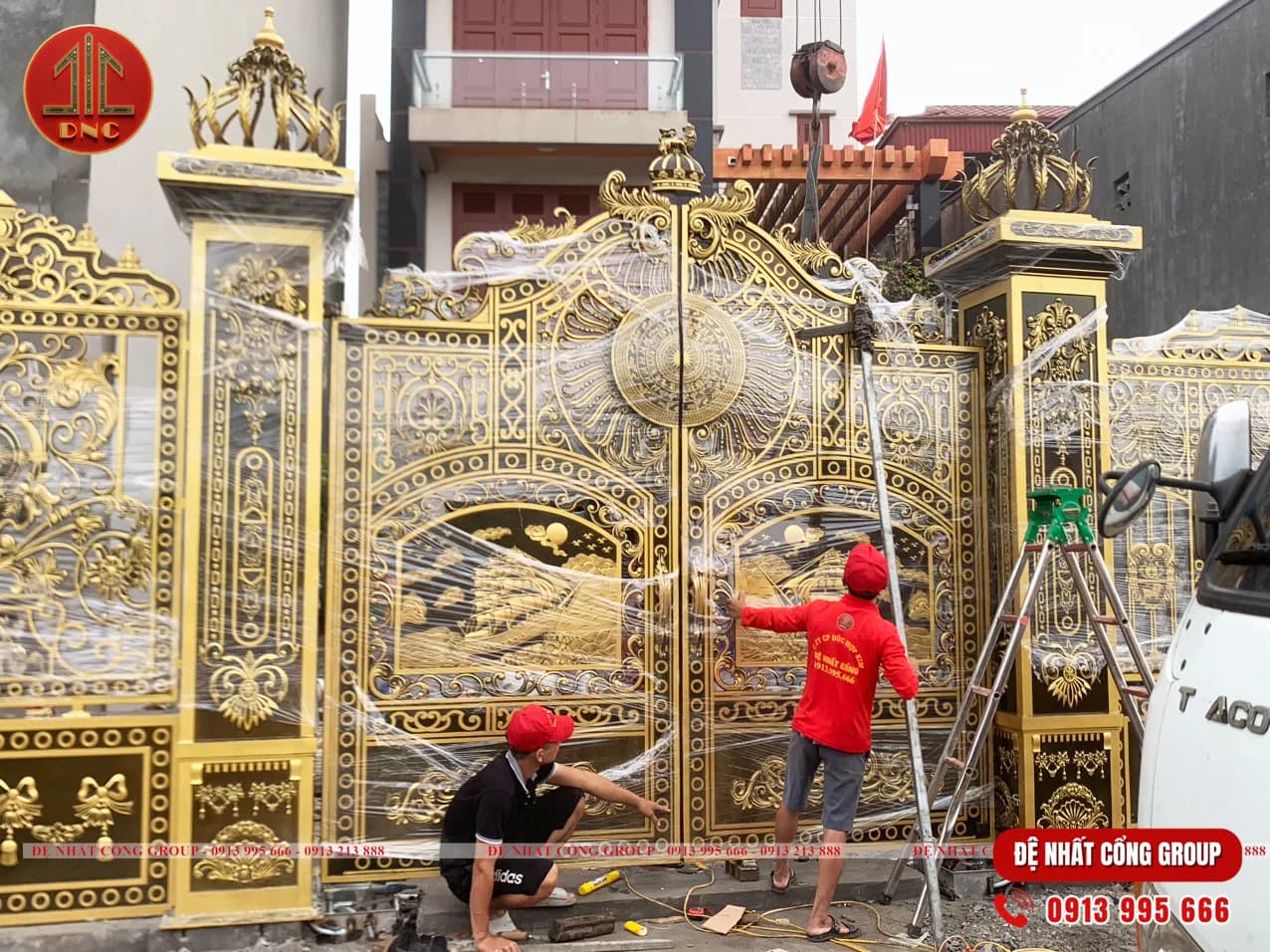 Chi Phí Lắp Cổng Nhôm Đúc Là Bao Nhiêu?