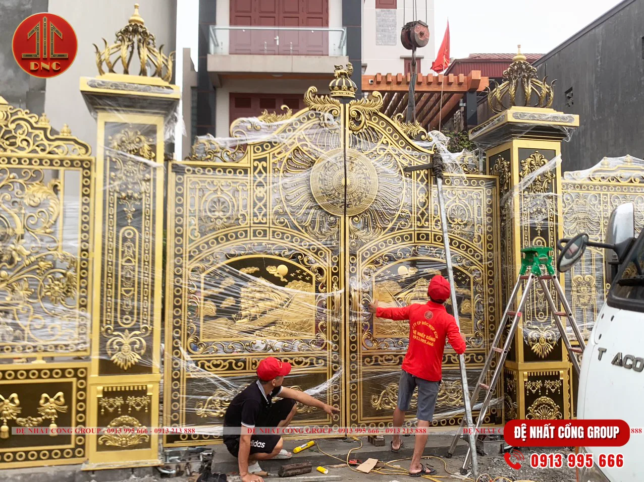 Chi phí lắp cổng nhôm đúc